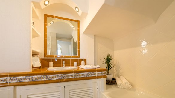 Bath - villa Buena Vista
